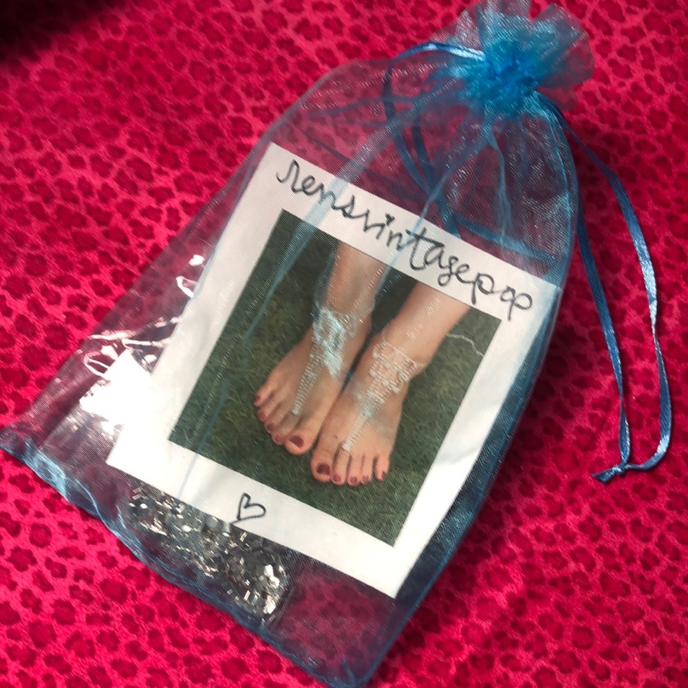Restocked! PAIR! Bare Foot Chain Sandals - Picture 6 of 8